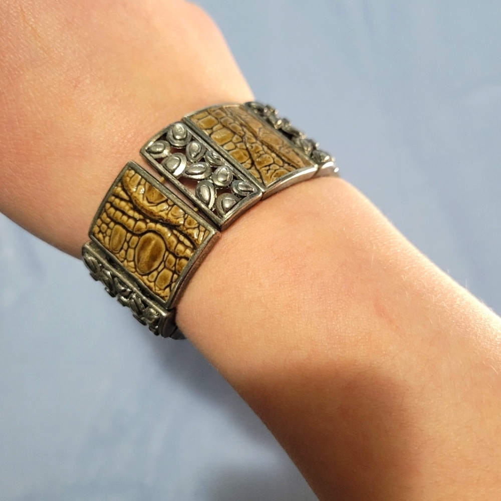 Vintage Flexible Stretchy Bracelet